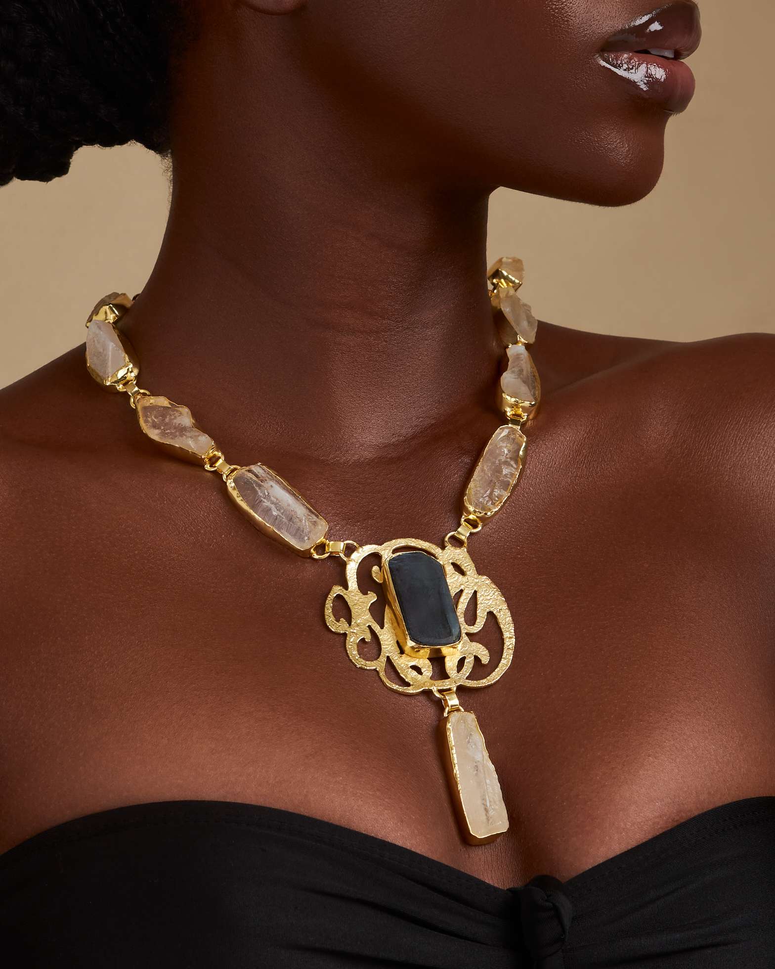 AriabaeCommerceJewelry03371